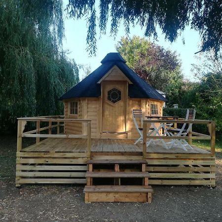 Camping Loisirs Des Groux Mousseaux-sur-Seine Luaran gambar