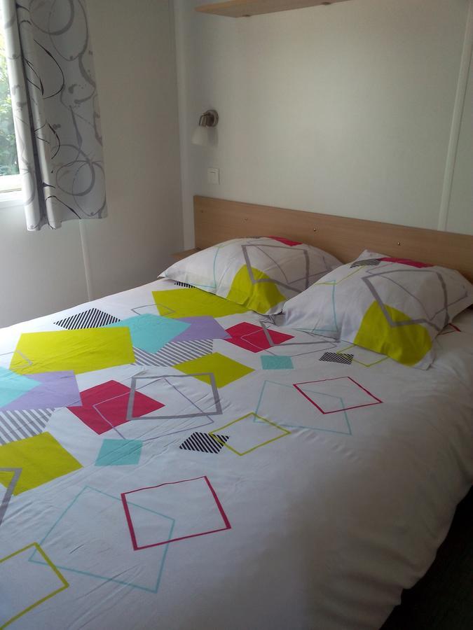 Camping Loisirs Des Groux Mousseaux-sur-Seine Luaran gambar