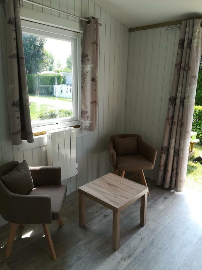 Camping Loisirs Des Groux Mousseaux-sur-Seine Luaran gambar